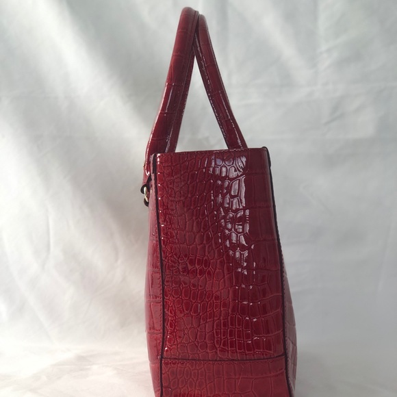 Red Patent Leather Croc Embossed Kate Spade Bag - Picture 2 of 8